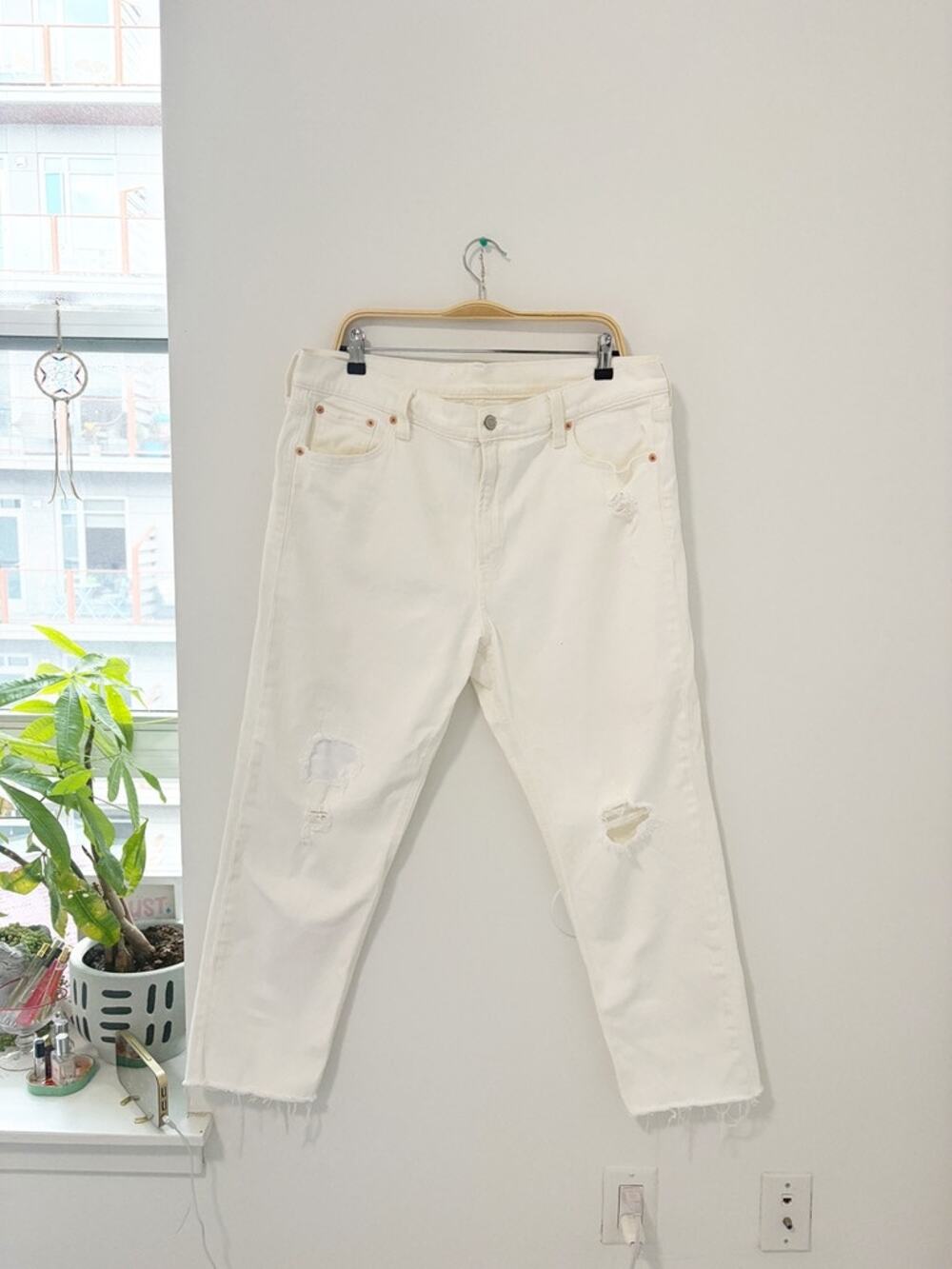 Gap Cheeky Straight High Rise White Jeans Size 18R